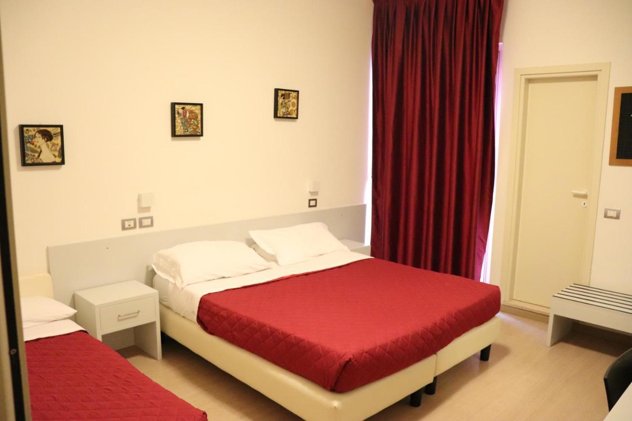 Hotel Morolli Rimini Eksteriør billede