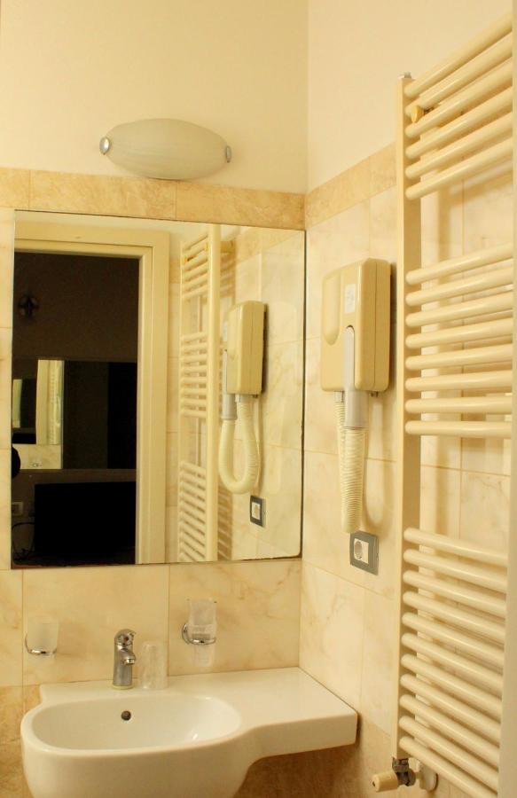 Hotel Morolli Rimini Eksteriør billede